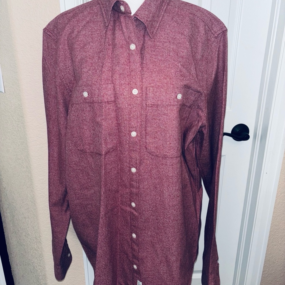 American Eagle Outfitters Maroon Casual Button-Down Shirt